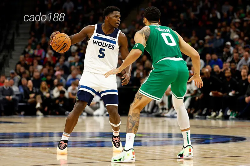 Boston Celtics nối dài mạch bất bại và tiếp tục bám đuổi Cleveland Cavaliers trên bảng xếp hạng Soi kèo bóng rổ NBA Boston Celtics vs Timberwolves 25_11