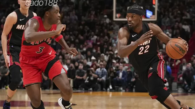Soi kèo bóng rổ NBA Toronto Raptors vs Miami Heat ngày 2_12 Soi kèo bóng rổ NBA Toronto Raptors vs Miami Heat ngày 2_12