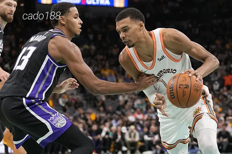 Soi kèo bóng rổ Sacramento Kings vs San Antonio Spurs 2_12