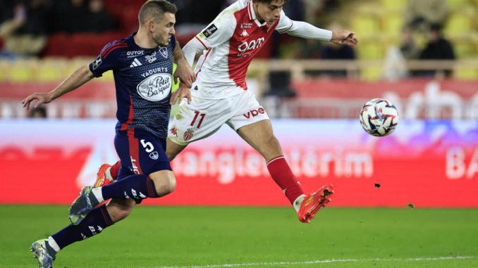 Soi kèo xiên ngày 28/11 Monaco vs Benfica, Champions League