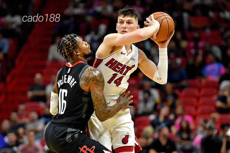Soi kèo bóng rổ Houston Rockets vs Miami Heat ngày 30_12