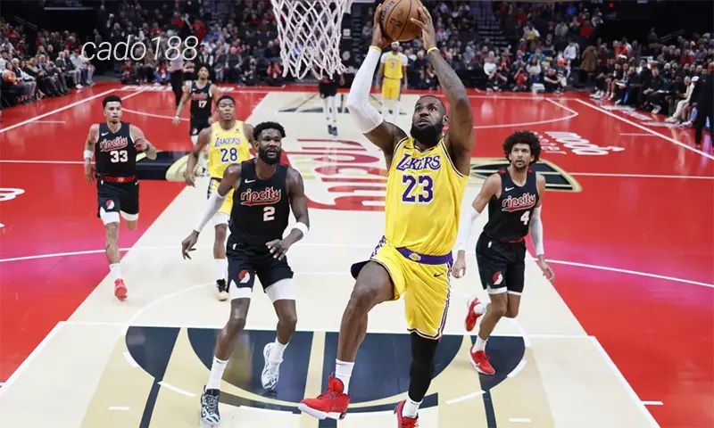 LeBron James và đồng đội đã trải qua 3 trận đấu liên tiếp mà không biết đến mùi chiến thắng Soi kèo bóng rổ LA Lakers vs Portland Trail Blazers 9_12