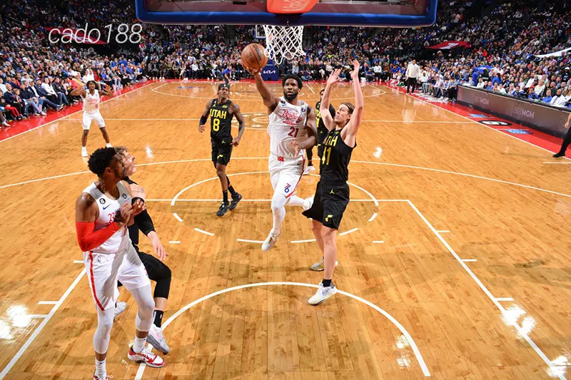 Philadelphia 76ers đang thi đấu rất quyết tâm để tìm kiếm một vị trí trong top 10 bảng xếp hạng miền Đông Soi kèo bóng rổ NBA Utah Jazz vs Philadelphia 76ers 29_12