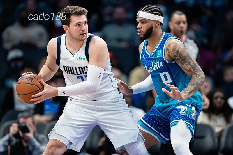 Một LaMelo Ball khỏe mạnh là tín hiệu rất khả quan giúp Ong Bắp Cày có thể cạnh tranh thứ hạng Soi kèo bóng rổ Charlotte Hornets vs Dallas Mavericks 21_1
