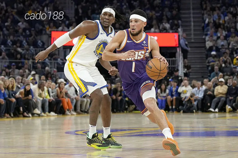 Stephen Curry đã kịp bình phục chấn thương và trở lại trong trận đấu quan trọng trên sân nhà Soi kèo bóng rổ Golden State Warriors vs Phoenix Suns 1_2