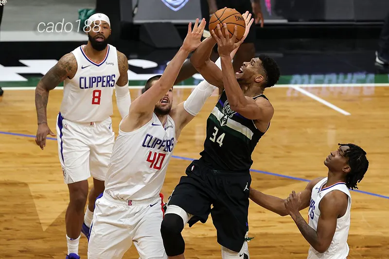 Vị trí top 3 BXH miền Đông chỉ còn cách Milwaukee Bucks vài trận thắng nữa Soi kèo bóng rổ LA Clippers vs Milwaukee Bucks ngày 26_1