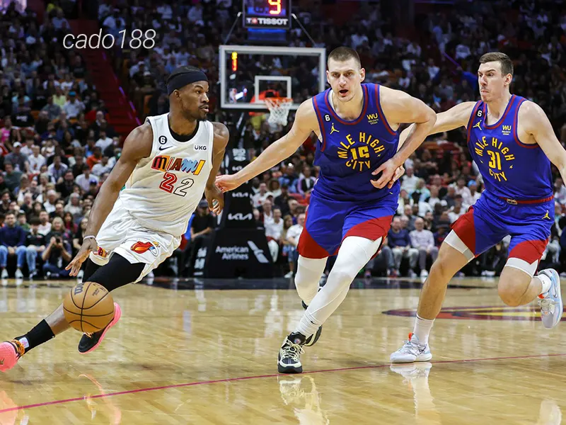 Nikola Jokic và đồng đội đang rất khát thắng để bù đắp lại sai lầm thua cuộc trước đó Soi kèo bóng rổ NBA Miami Heat vs Denver Nuggets ngày 18_1