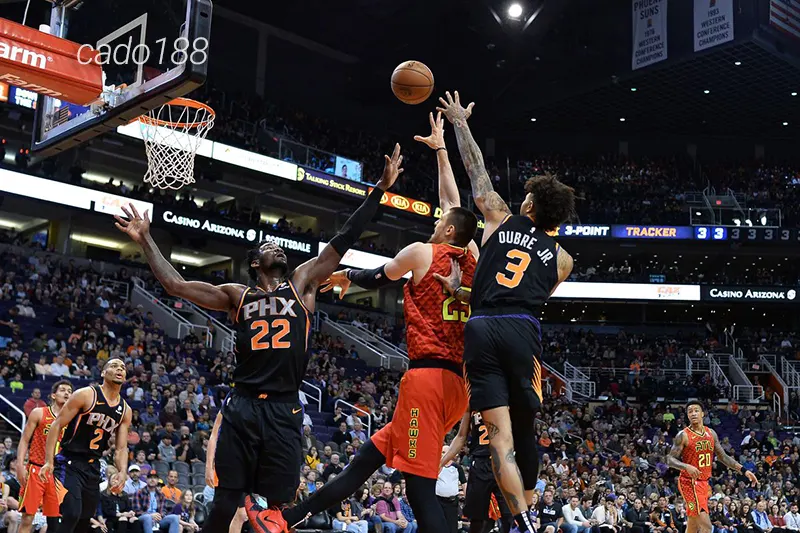 Phoenix Suns có thêm một trận thua bạc nhược trước đối thủ xếp top cuối bảng xếp hạng Charlotte Hornets Soi kèo bóng rổ NBA Phoenix Suns vs Atlanta Hawks ngày 10_1