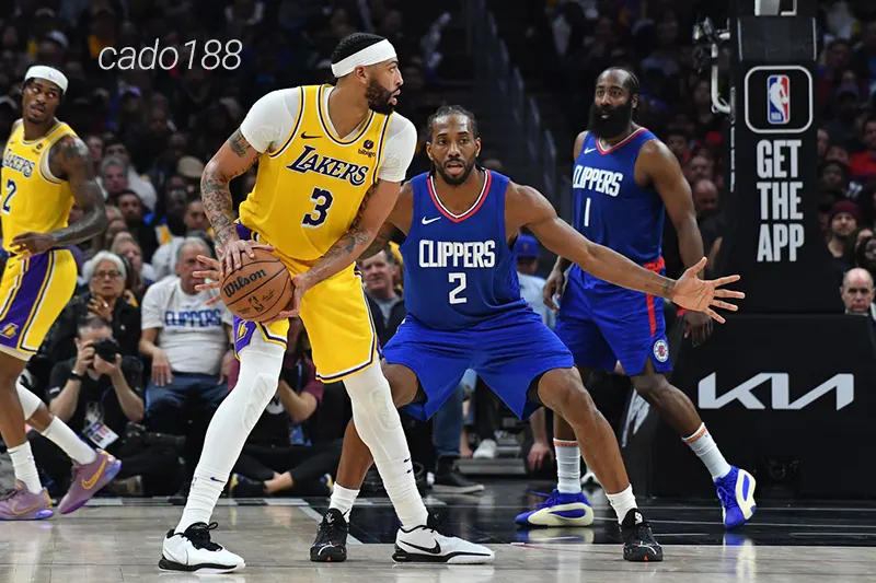 Đoàn quân HLV JJ Reddick thành công hạ gục đối thủ khó nhằn New York Knicks ngay trên sân khách Nhận định kèo bóng rổ NBA LA Clippers vs LA Lakers ngày 5_2