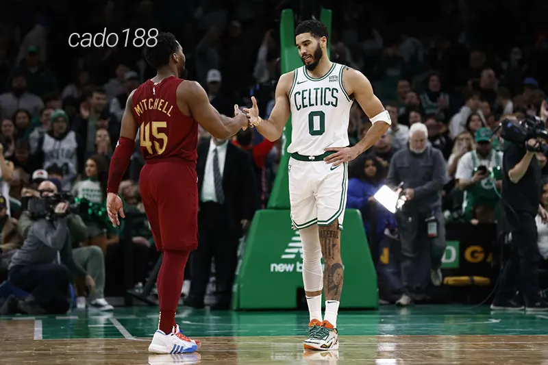 Cleveland Cavaliers không gặp quá nhiều trở ngại để đè bẹp Dallas Mavericks trong trận đấu vừa qua Soi kèo bóng rổ Cleveland Cavaliers vs Boston Celtics 5_2