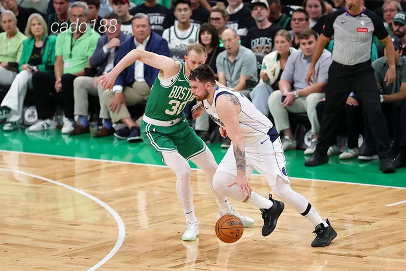 Soi kèo bóng rổ NBA Boston Celtics vs Dallas Mavericks 7_2