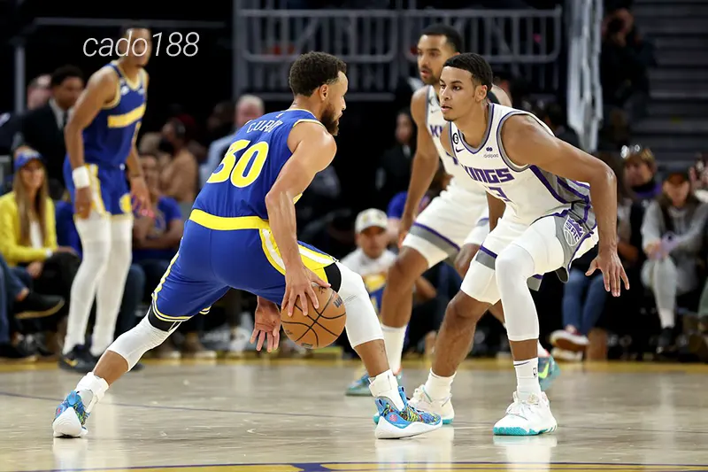 Sacramento Kings bị ngắt mạch thắng đáng tiếc trong chuyến du đấu trước khi trở về tổ ấm Soi kèo bóng rổ NBA Sacramento Kings vs GS Warriors 22_2