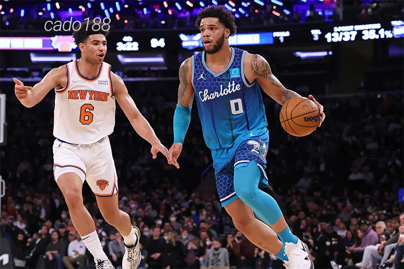 Đoàn quân HLV Tom Thibodeau đã gần chạm tay đến tấm vé vòng playoffs Soi kèo bóng rổ Charlotte Hornets vs New York Knicks 21_3