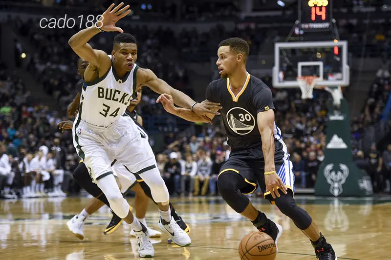 Soi kèo bóng rổ Golden State Warriors vs Milwaukee Bucks 19_3