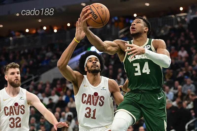 Mạch bất bại của Milwaukee Bucks đã bị chặn đứng đầy bất ngờ trước đối thủ bị đánh giá thấp hơn Soi kèo bóng rổ Milwaukee Bucks vs Cleveland Cavaliers 10_3