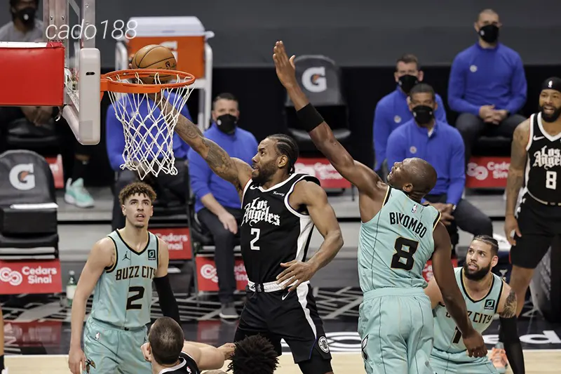 LA Clippers không gặp quá nhiều trở ngại để đánh bại Atlanta Hawks trên sân đối thủ vừa qua Soi kèo bóng rổ NBA LA Clippers vs Charlotte Hornets 17_3