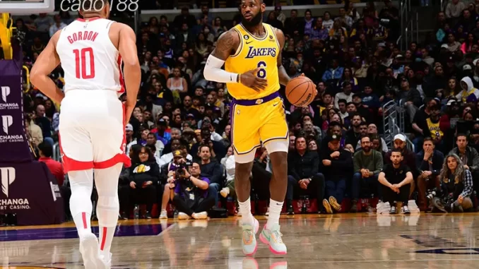 Soi kèo bóng rổ NBA LA Lakers vs Houston Rockets ngày 1_4 Soi kèo bóng rổ NBA LA Lakers vs Houston Rockets ngày 1_4