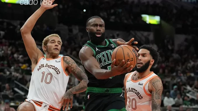 Soi kèo bóng rổ San Antonio Spurs vs Boston Celtics 30_3 Soi kèo bóng rổ San Antonio Spurs vs Boston Celtics 30_3
