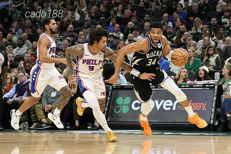 Soi kèo bóng rổ Philadelphia 76ers vs Milwaukee Bucks 4_4
