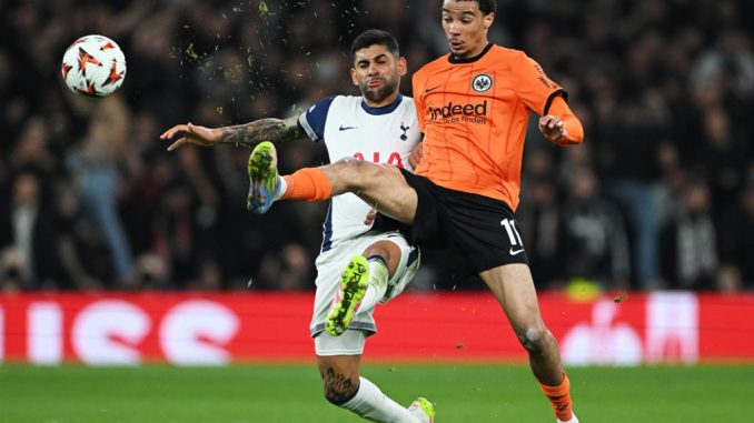 Soi kèo xiên ngày 18/04 Frankfurt vs Tottenham, Europa League