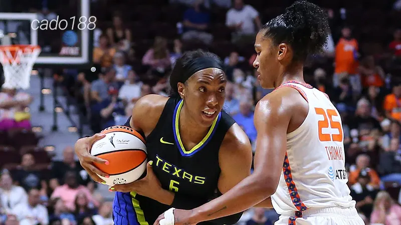 Dallas Wings cũng đang gặp không ít trở ngại để tìm kiếm chiến thắng đầu tiên giải tỏa áp lực Soi kèo bóng rổ WNBA Connecticut Sun vs Dallas Wings 28_5