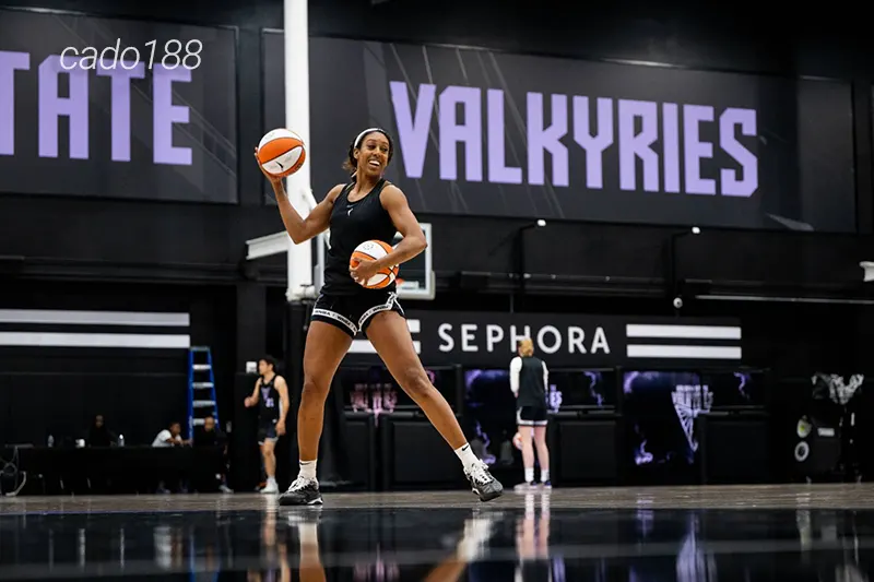 Phoenix Mercury nhận thêm một thất bại áp đảo khi đụng độ Minnesota Lynx trên sân đối thủ Soi kèo bóng rổ Phoenix Mercury vs Golden State Valkyries 6-6