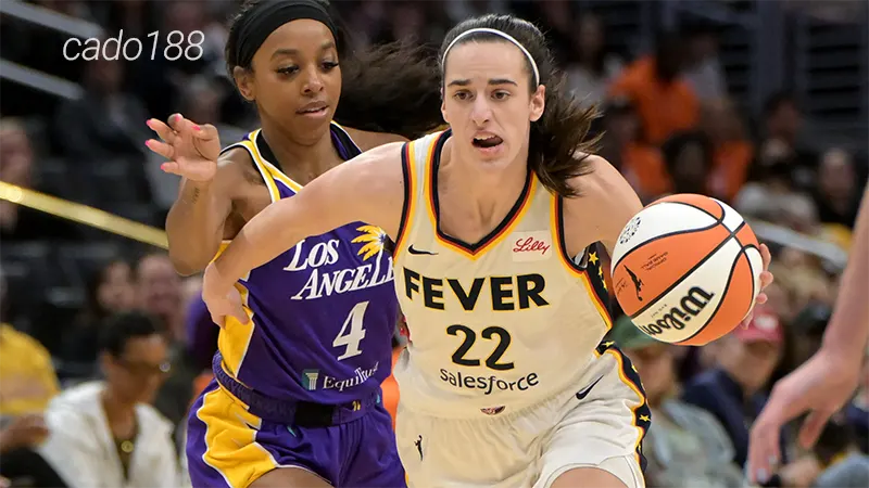 HLV Becky Hammon sẽ cần sự chuẩn bị tốt nhất để tiếp đón ngôi sao trẻ Caitlin Clark Soi kèo bóng rổ WNBA Las Vegas Aces vs Indiana Fever 23_6