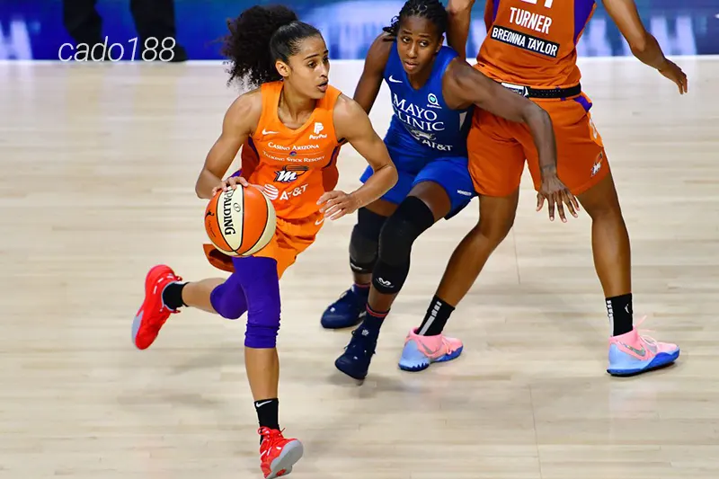 Phoenix Mercury cũng đang thi đấu rất bùng nổ, nhưng họ vẫn cần phải thể hiện được nhiều hơn Soi kèo bóng rổ WNBA Minnesota Lynx vs Phoenix Mercury 4_6