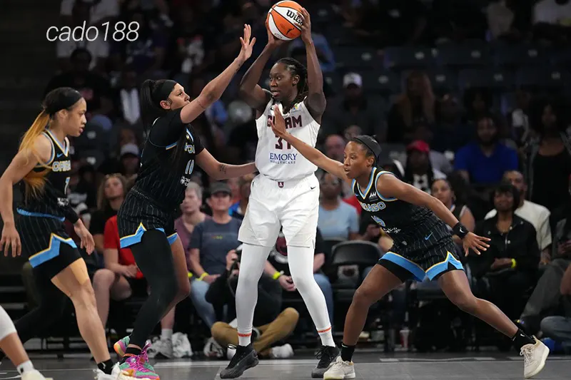 Chicago Sky không thể mang đến thêm bất ngờ nào khi đụng độ Minnesota Lynx trên sân nhà vừa qua Soi kèo bóng rổ WNBA Chicago Sky vs Atlanta Dream ngày 16_7