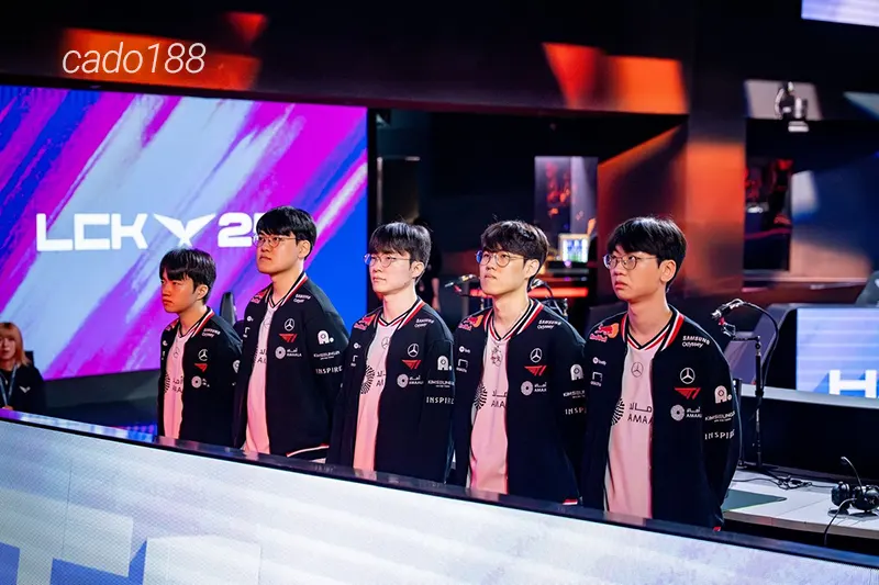 T1 thể hiện bản thân đang rất am hiểu meta và có những chiến thuật vô cùng khó đoán Soi kèo Esports LOL T1 vs Hanwha Life Esports ngày 15_8