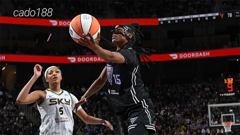 Soi kèo bóng rổ Chicago Sky vs Golden State Valkyries 16-8