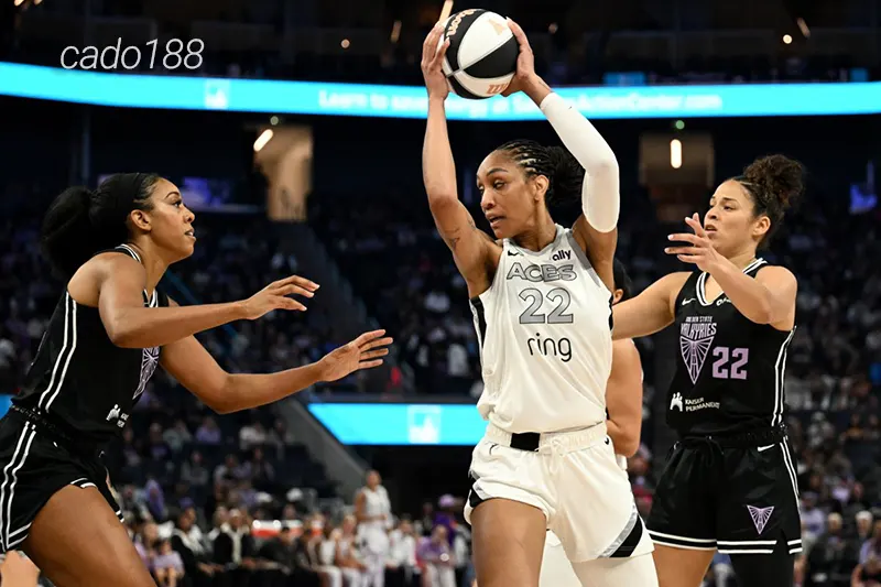 Soi kèo bóng rổ Golden State Valkyries vs Las Vegas Aces 8-8