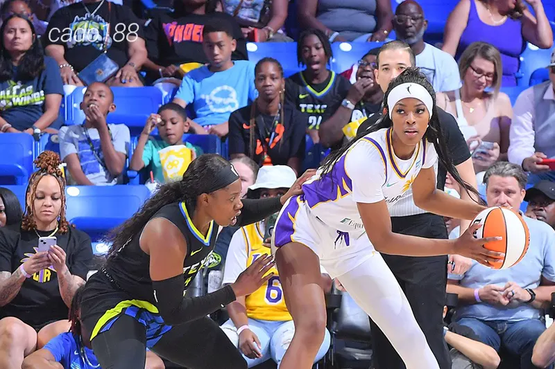 Soi kèo bóng rổ WNBA Los Angeles Sparks vs Dallas Wings 21_8