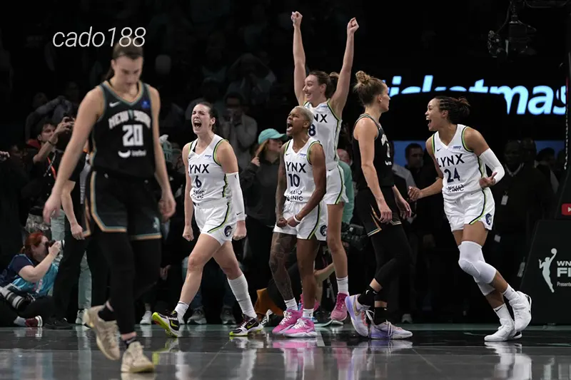 Soi kèo bóng rổ WNBA Minnesota Lynx vs New York Liberty 17-8