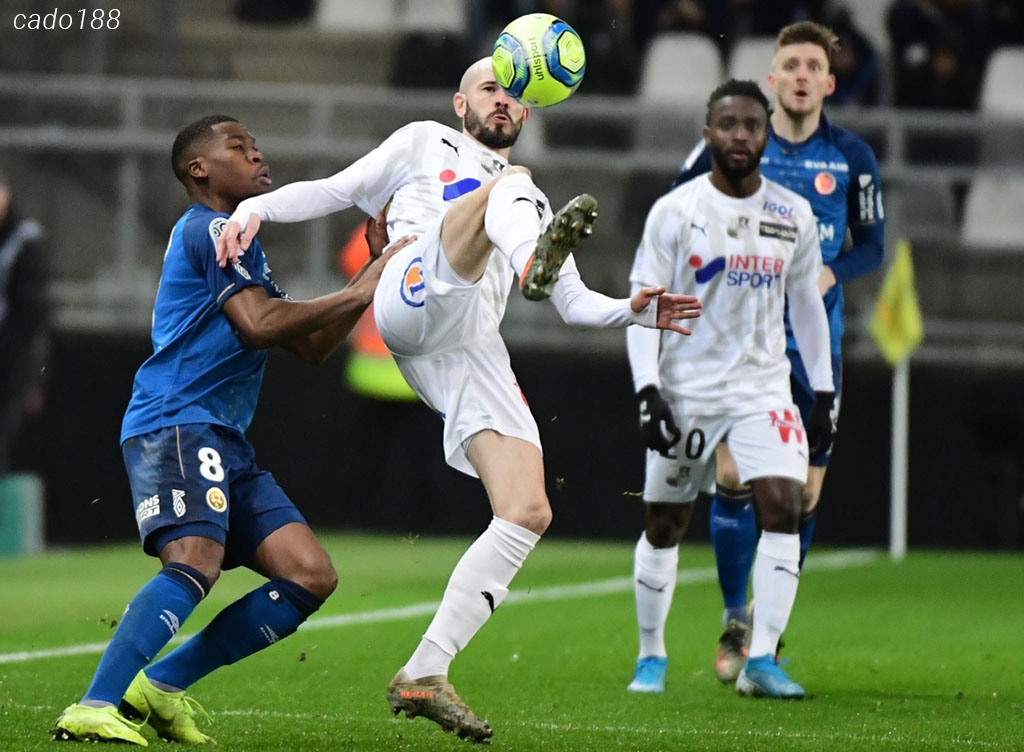 Nhận định kèo xiên ngày 12/08 Amiens vs Reims, Ligue 2