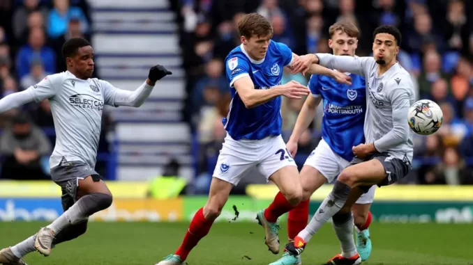 Soi kèo xiên ngày 13/08 Portsmouth vs Reading, Carabao Cup