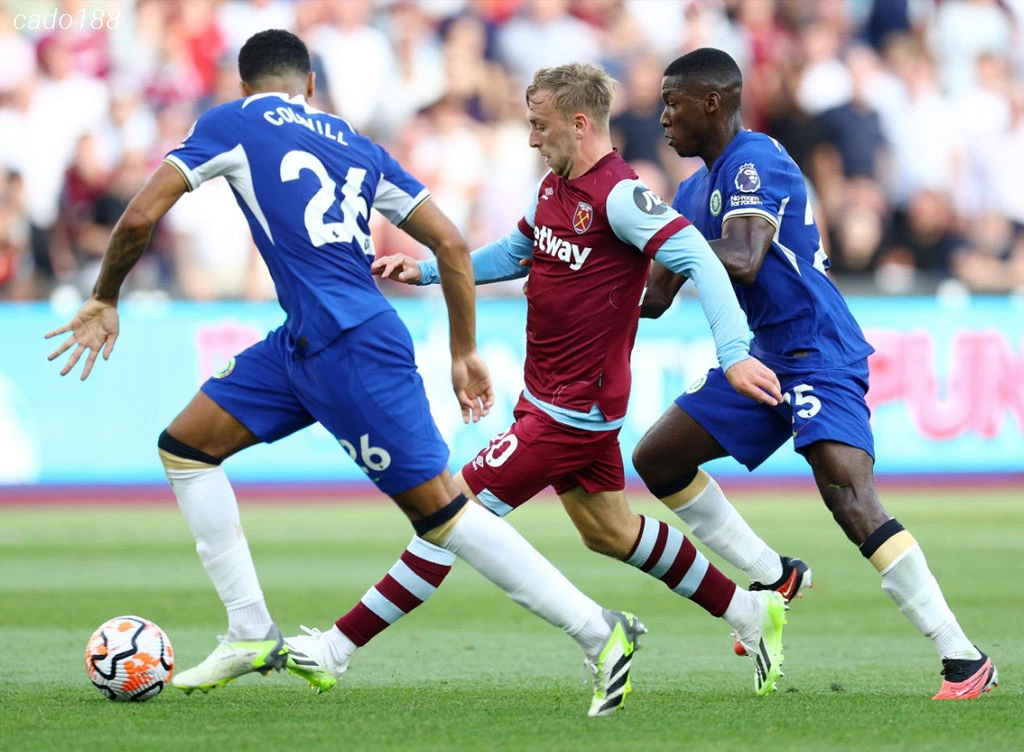 Soi kèo xiên ngày 23/08 West Ham vs Chelsea, Premier League