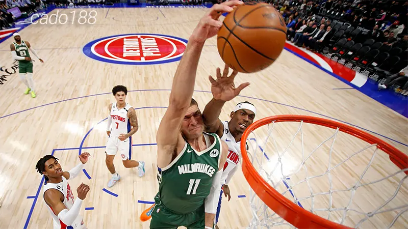 Soi kèo bóng rổ Milwaukee Bucks vs Detroit Pistons 10_10