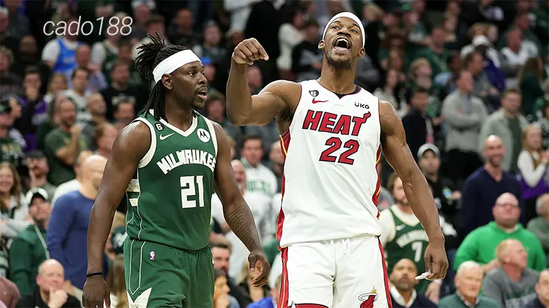 Soi kèo bóng rổ NBA Miami Heat vs Milwaukee Bucks ngày 7_10