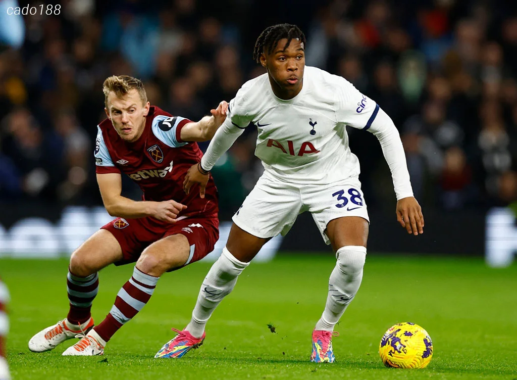Soi kèo xiên ngày 23/10 Monaco vs Tottenham, Champions League