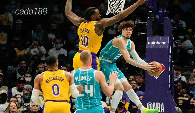 Soi kèo bóng rổ NBA Charlotte Hornets vs LA Lakers 11_11